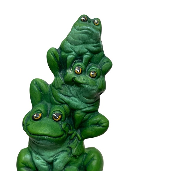 Vintage 1970s Green Frogs Stack Quirky Pottery Art - Hand Painted Ceramic Statue - Picture 2 of 9